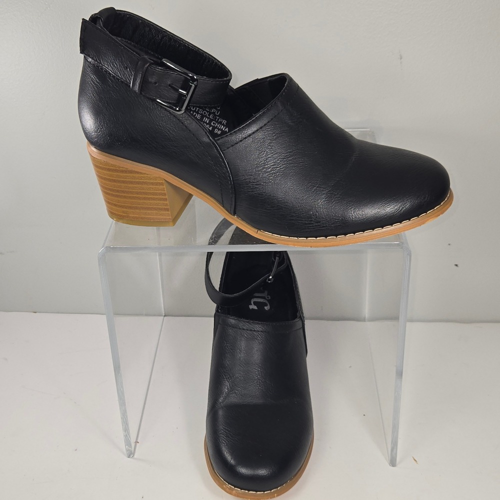 JC Black Ankle Strap Block Heel Booties Women Size 9 Black Cutout round Toe